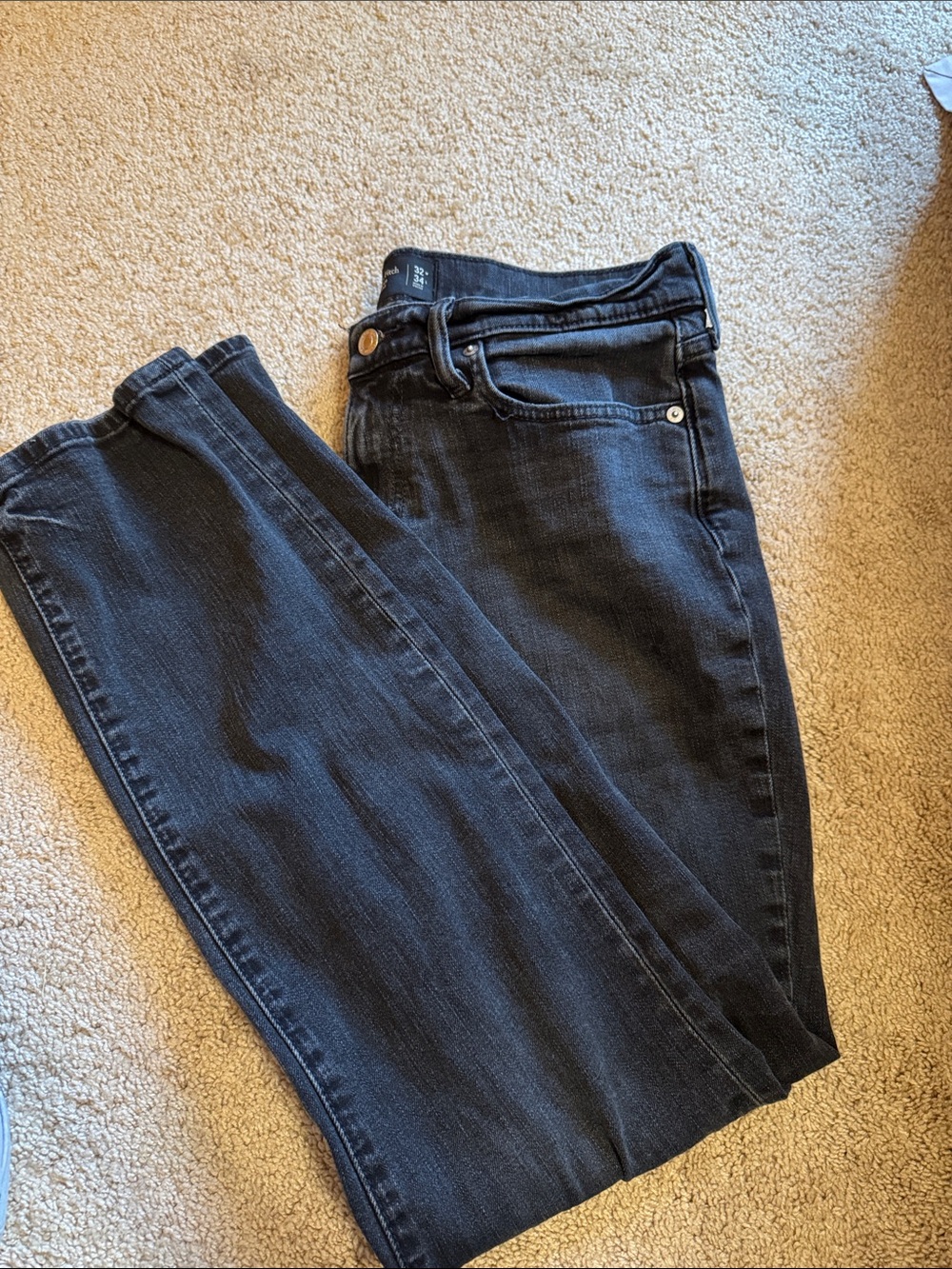 Abercrombie & fitch Black men’s athletic Straight Jeans - Picture 3 of 3